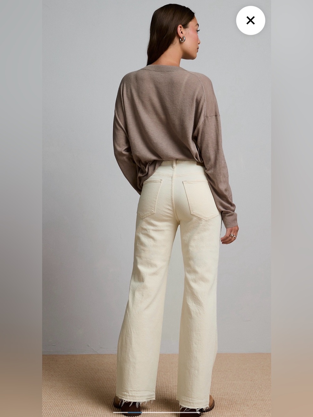 AE77 American Eagle Outfitters Vintage Flare Jeans in Beigh white 26 Short - Picture 6 of 7